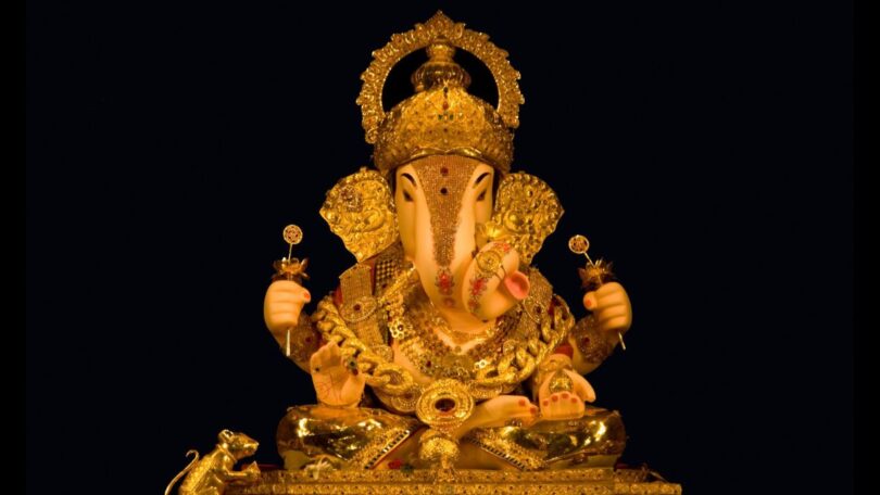 Dagdusheth Ganpati Idol